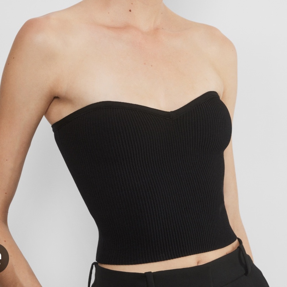 Babaton Sculpt Knit Sweetheart Tank